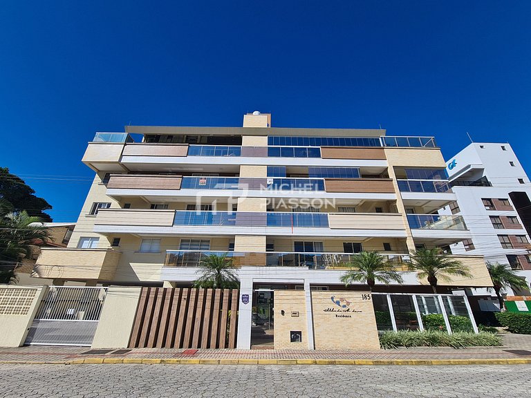 Conforto e Localização Top a 150m da Praia