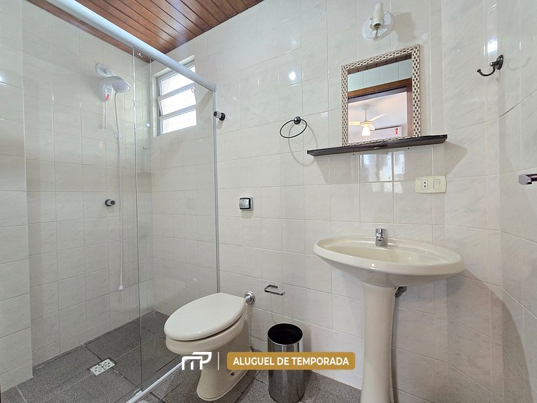 103 - Apto com 03 quartos e vista para o mar!