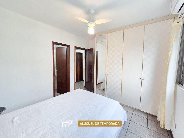 103 - Apto com 03 quartos e vista para o mar!