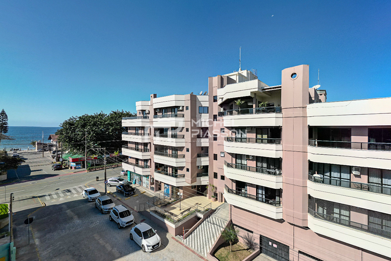 Seu refúgio de verão na Praia de Bombas