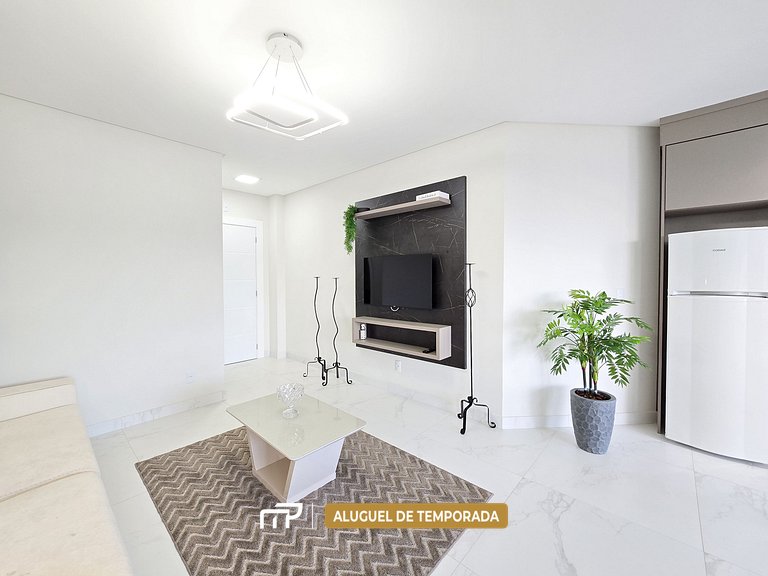 108 - Apartamento com 02 suítes para até 6 pessoas
