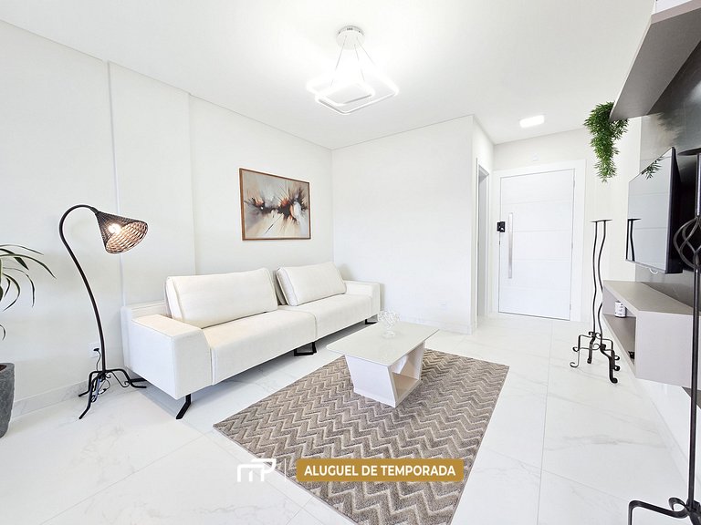 108 - Apartamento com 02 suítes para até 6 pessoas
