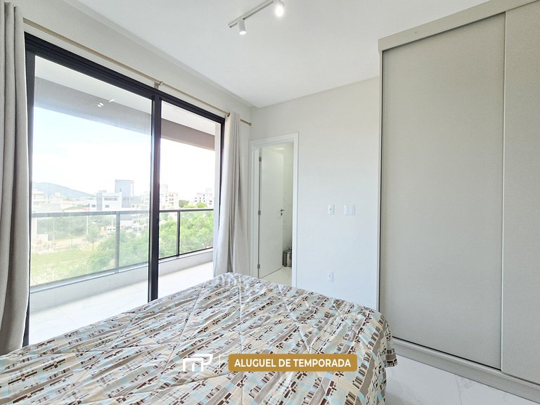 108 - Apartamento com 02 suítes para até 6 pessoas