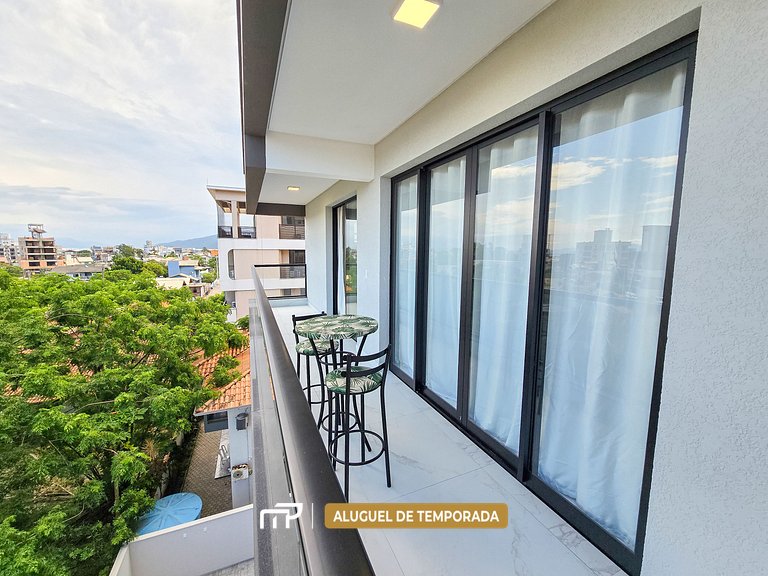 108 - Apartamento com 02 suítes para até 6 pessoas