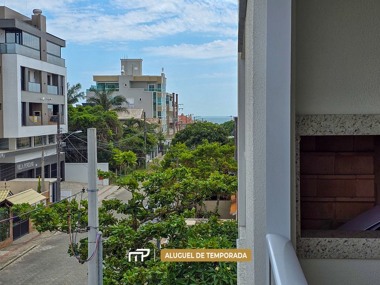 110 - Apto com 02 quartos, próximo à praia