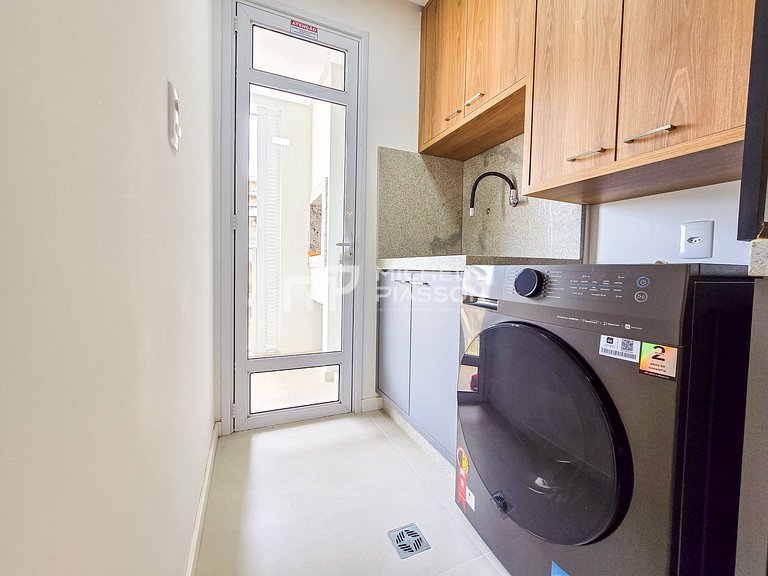 Piscina com Vista, Praia Pertinho e Muito Conforto