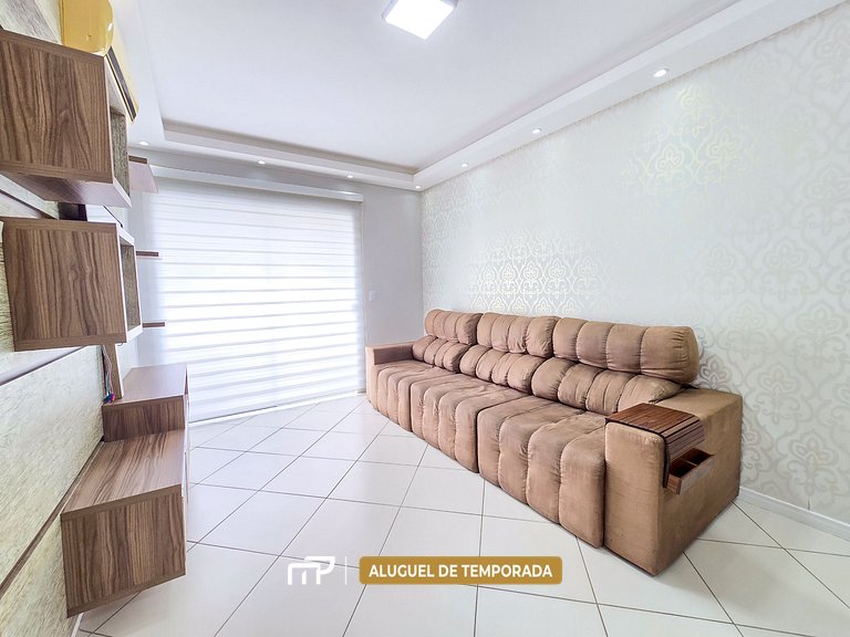 105A - Apto com 02 quartos na Praia de Bombas