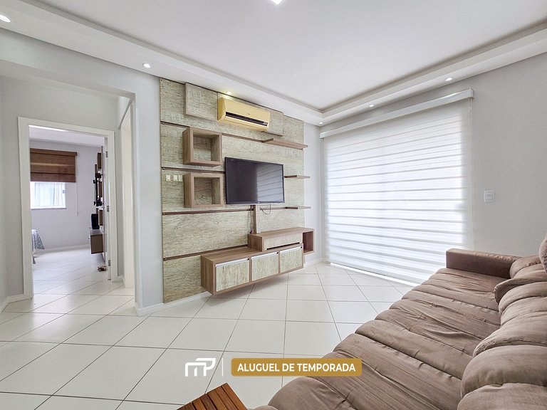 105A - Apto com 02 quartos na Praia de Bombas