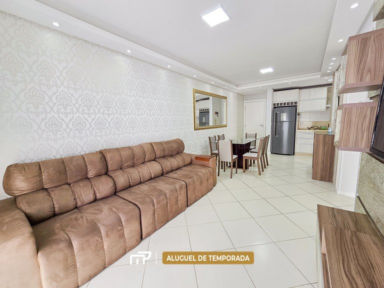 105A - Apto com 02 quartos na Praia de Bombas