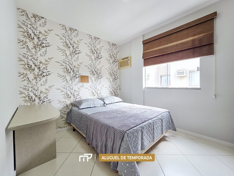 105A - Apto com 02 quartos na Praia de Bombas
