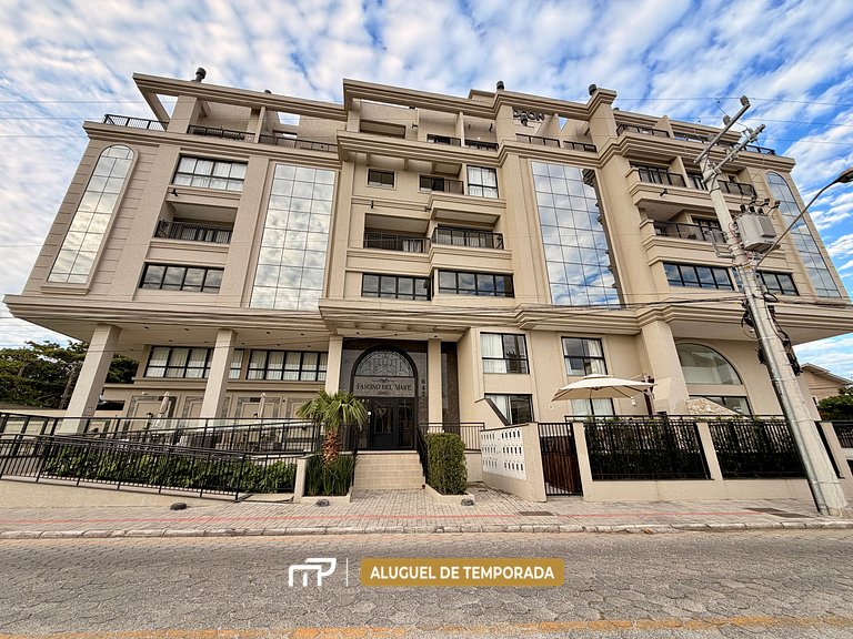 107A - Duplex aconchegante a poucos passos do mar!