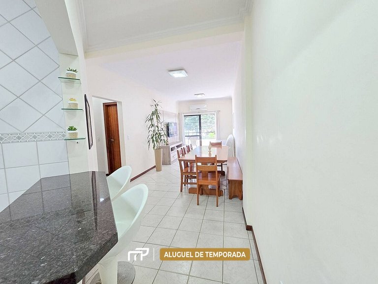 113 - Apto com 3 quartos a poucos passos da areia!
