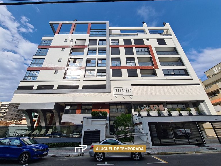 115 - Apartamento com 2 suítes a 300m do mar