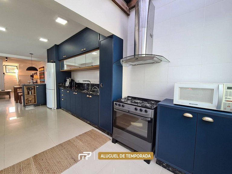 125 - Casa com 3 Quartos e Área Gourmet
