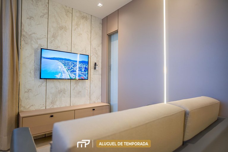 126 - Flat com piscina aquecida e jacuzzi