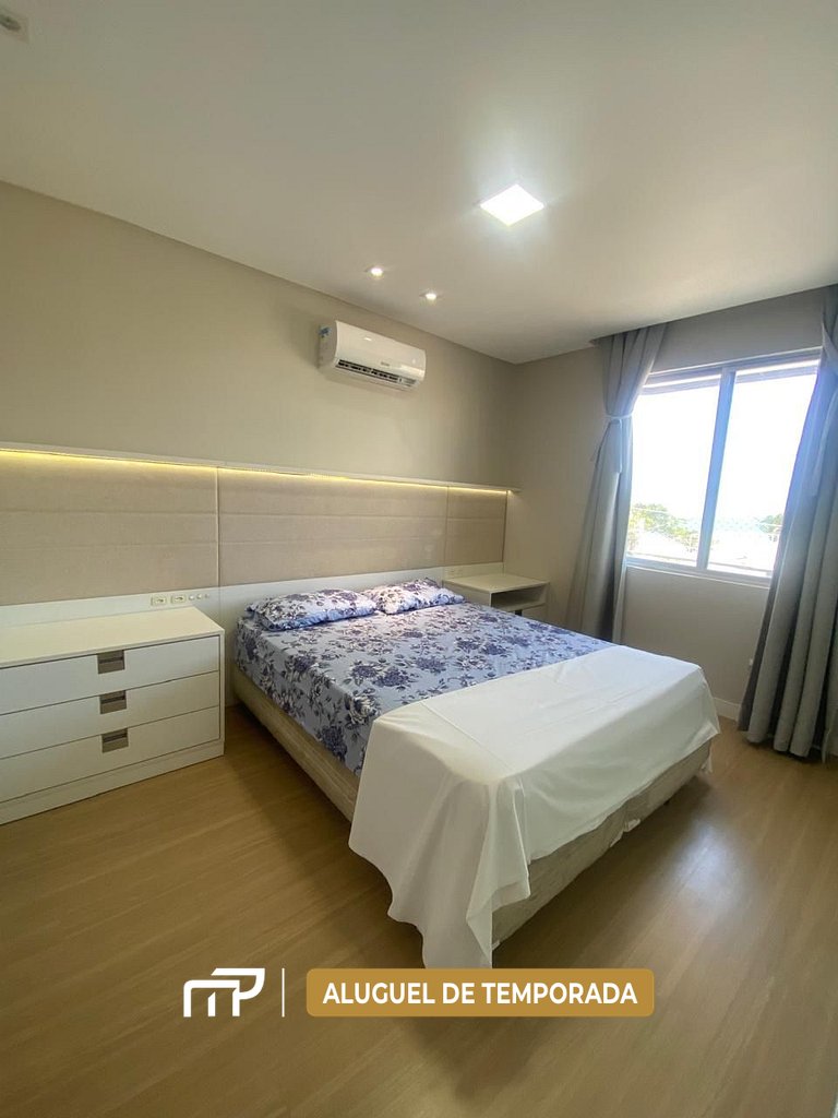 128A - Apto de 3 dormitórios com vista para o mar