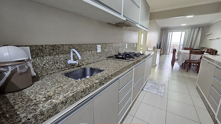 128A - Apto de 3 dormitórios com vista para o mar