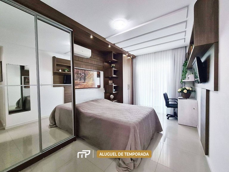 132 - Apartamento a 190 metros da Praia de Bombas