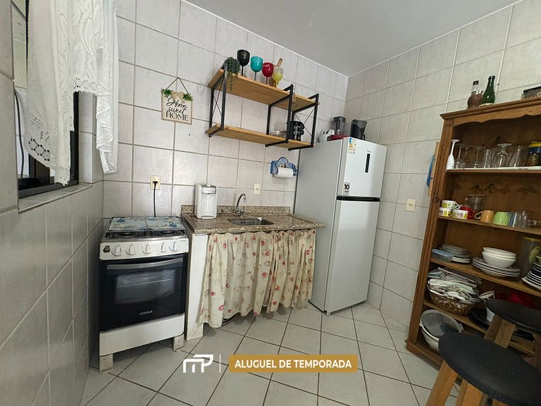 133 - Sobrado a 350m da Praia de Bombas