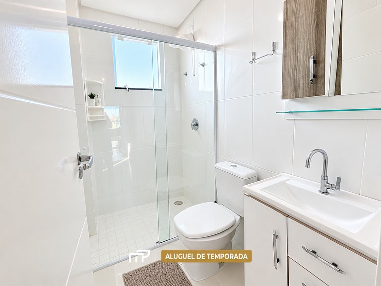 138 - Apartamento 3 Dormitórios a 90m do Mar