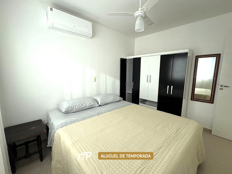 138 - Apartamento 3 Dormitórios a 90m do Mar