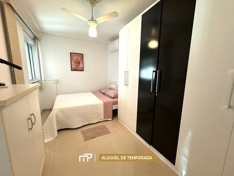 138 - Apartamento 3 Dormitórios a 90m do Mar