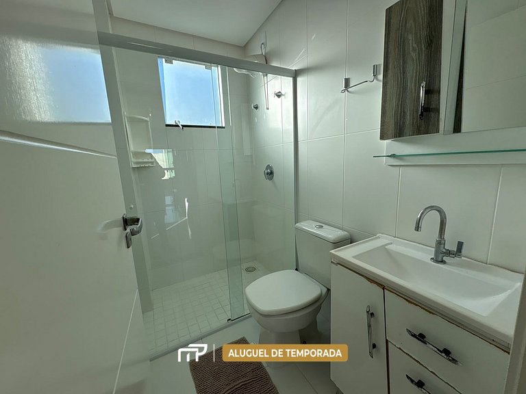 138 - Apartamento 3 Dormitórios a 90m do Mar