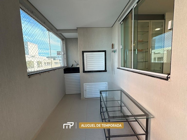 138 - Apartamento 3 Dormitórios a 90m do Mar