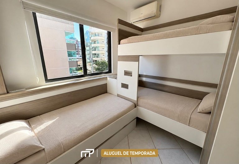 123B - Apartamento com 3 quartos, 120m do mar