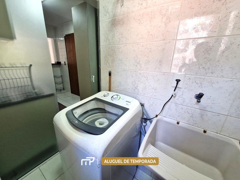 123B - Apartamento com 3 quartos, 120m do mar